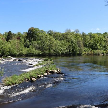 Manot Vacances - Gites En Bord De Vienne Luaran gambar